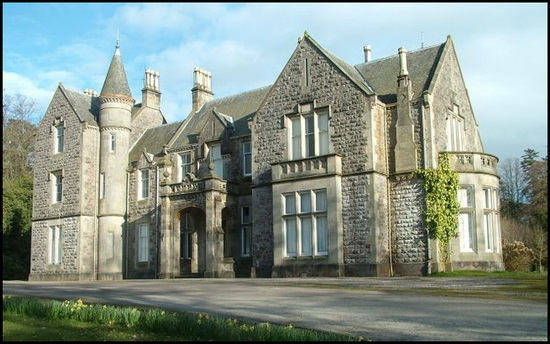 Gilford Castle
